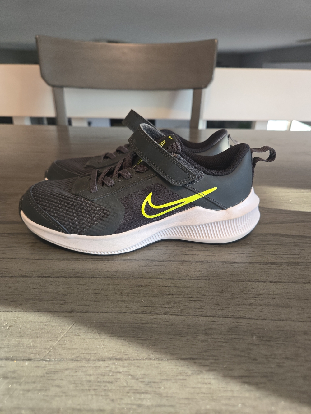 Nike Black Sneakers w/ Neon Yellow Symbol Size US 13.5 C